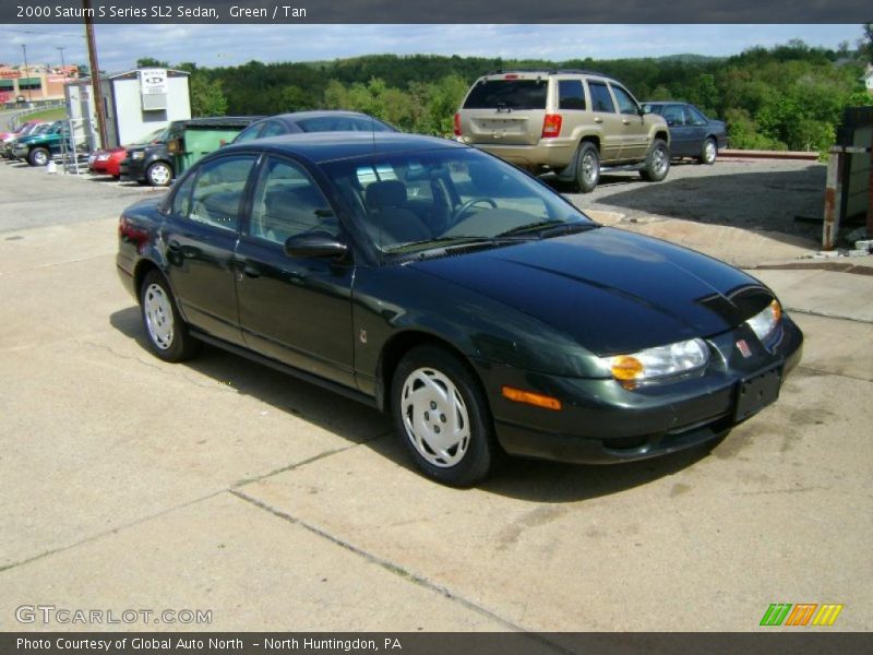 Green / Tan 2000 Saturn S Series SL2 Sedan