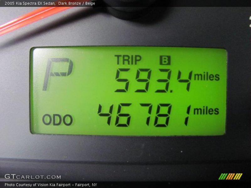 Dark Bronze / Beige 2005 Kia Spectra EX Sedan