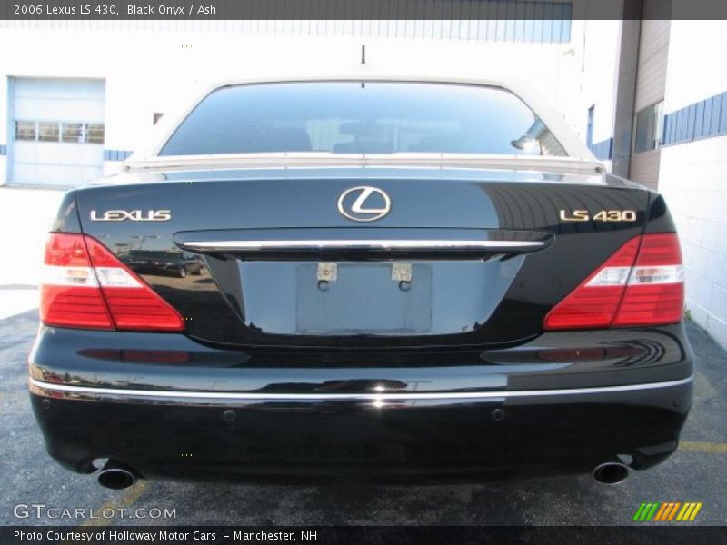 Black Onyx / Ash 2006 Lexus LS 430