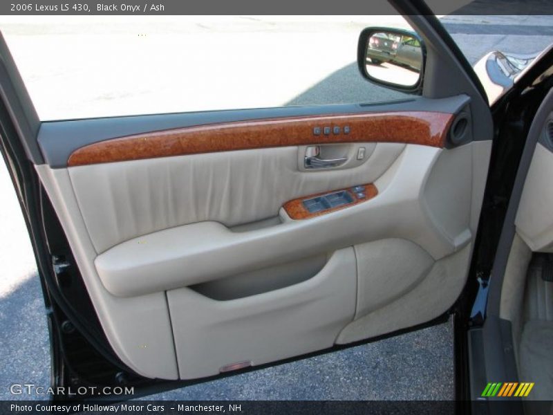 Black Onyx / Ash 2006 Lexus LS 430