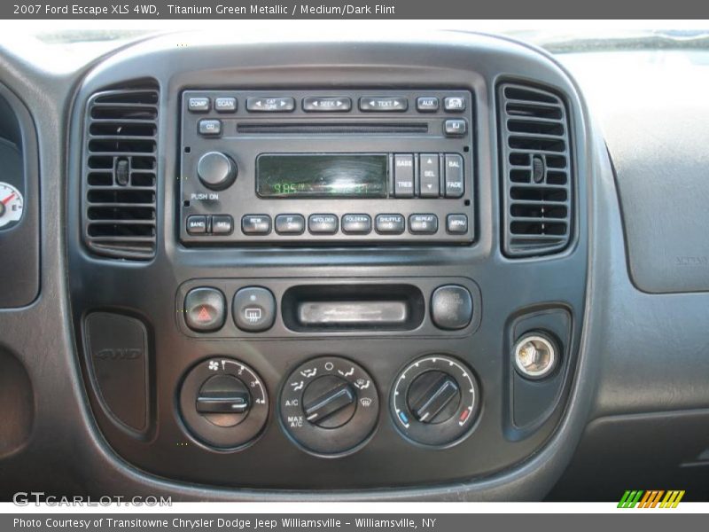 Titanium Green Metallic / Medium/Dark Flint 2007 Ford Escape XLS 4WD