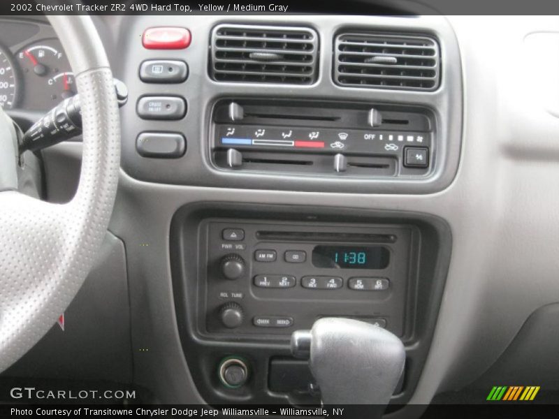 Yellow / Medium Gray 2002 Chevrolet Tracker ZR2 4WD Hard Top