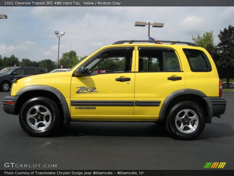 Yellow / Medium Gray 2002 Chevrolet Tracker ZR2 4WD Hard Top