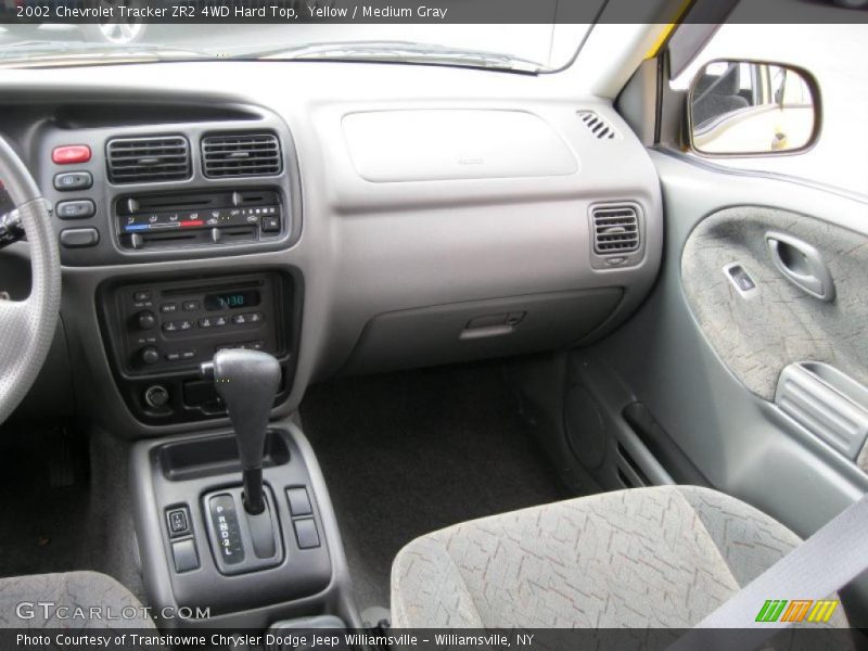 Yellow / Medium Gray 2002 Chevrolet Tracker ZR2 4WD Hard Top