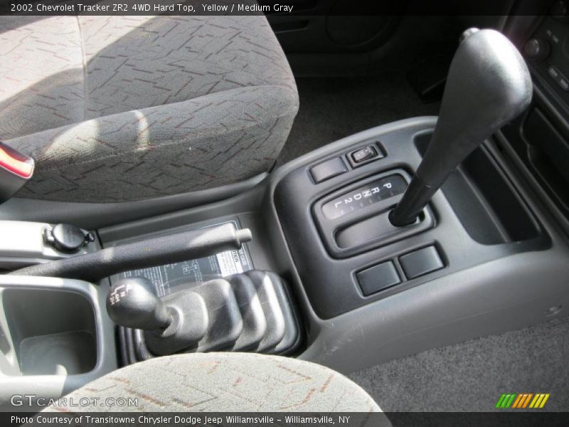 Yellow / Medium Gray 2002 Chevrolet Tracker ZR2 4WD Hard Top