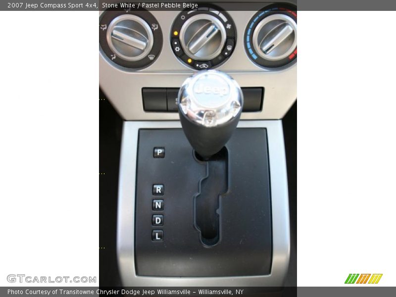 Stone White / Pastel Pebble Beige 2007 Jeep Compass Sport 4x4