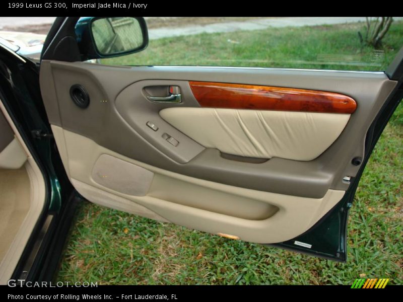 Imperial Jade Mica / Ivory 1999 Lexus GS 300