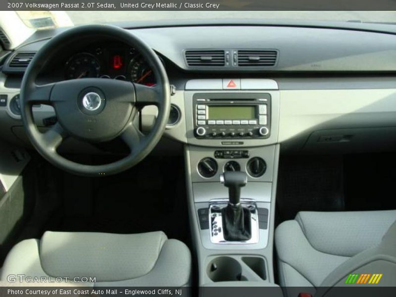 United Grey Metallic / Classic Grey 2007 Volkswagen Passat 2.0T Sedan
