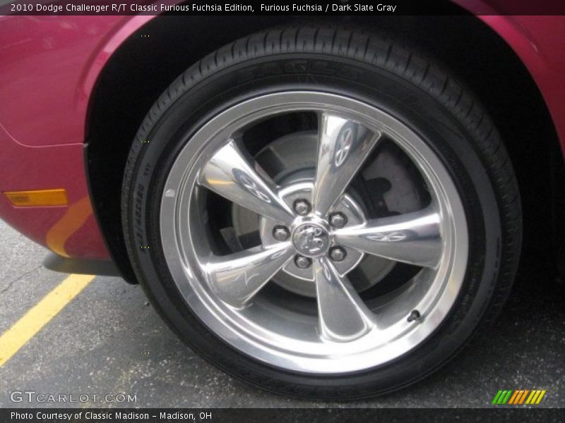Furious Fuchsia / Dark Slate Gray 2010 Dodge Challenger R/T Classic Furious Fuchsia Edition