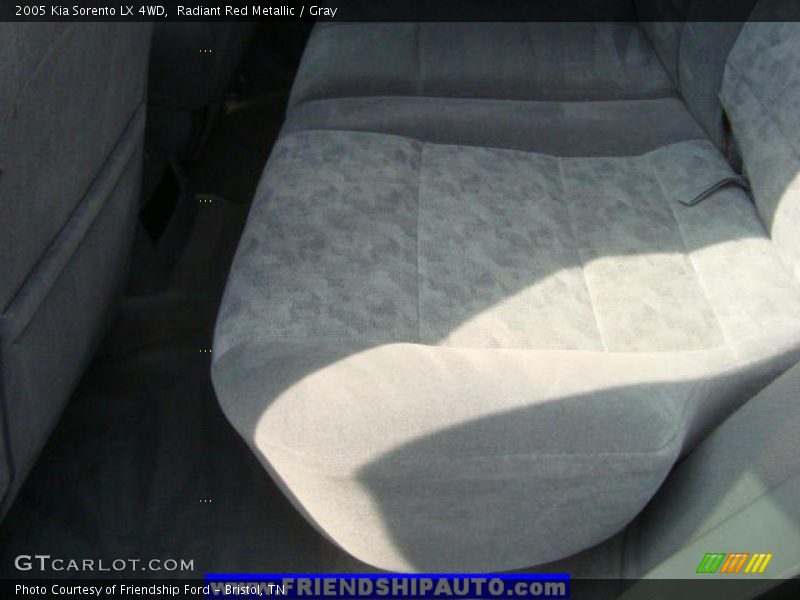 Radiant Red Metallic / Gray 2005 Kia Sorento LX 4WD
