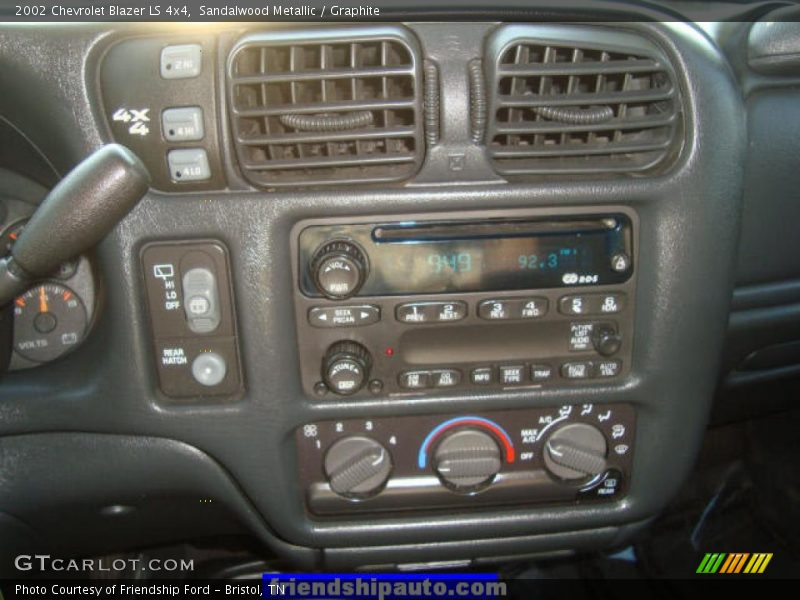 Sandalwood Metallic / Graphite 2002 Chevrolet Blazer LS 4x4