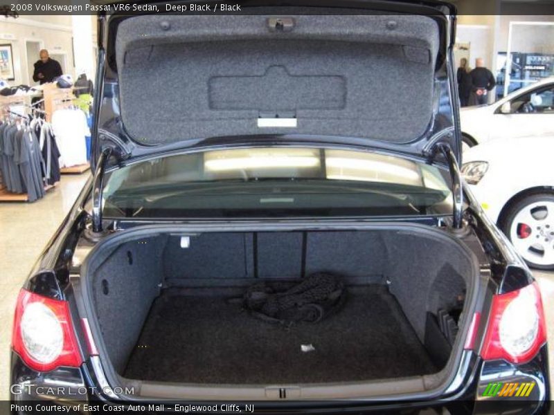 Deep Black / Black 2008 Volkswagen Passat VR6 Sedan