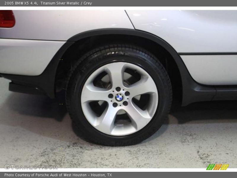 Titanium Silver Metallic / Grey 2005 BMW X5 4.4i