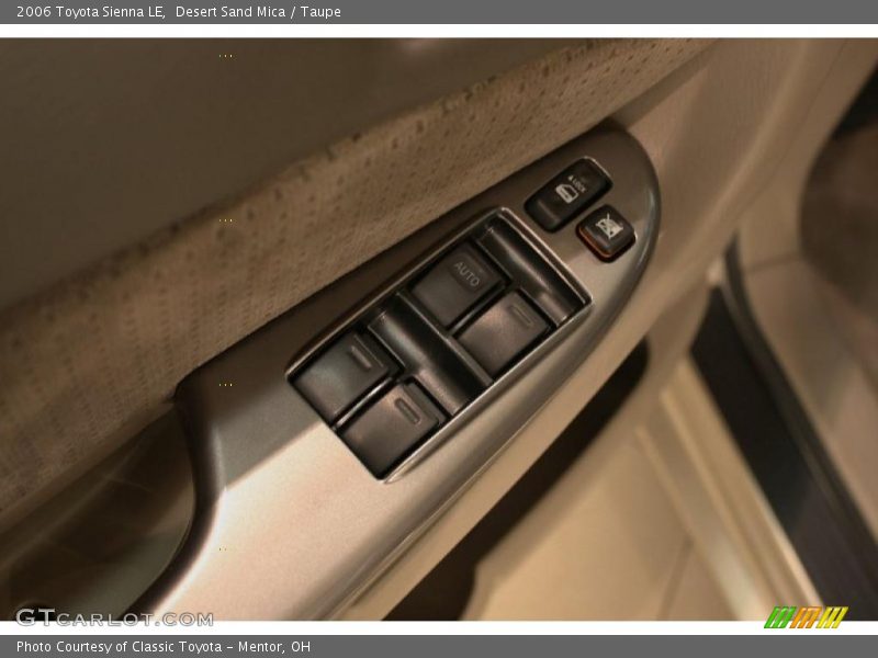 Desert Sand Mica / Taupe 2006 Toyota Sienna LE