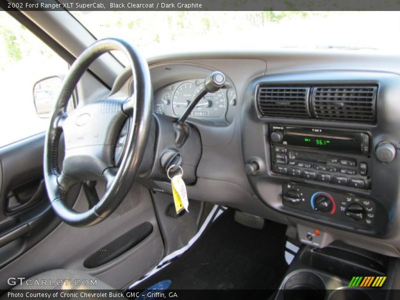 Black Clearcoat / Dark Graphite 2002 Ford Ranger XLT SuperCab