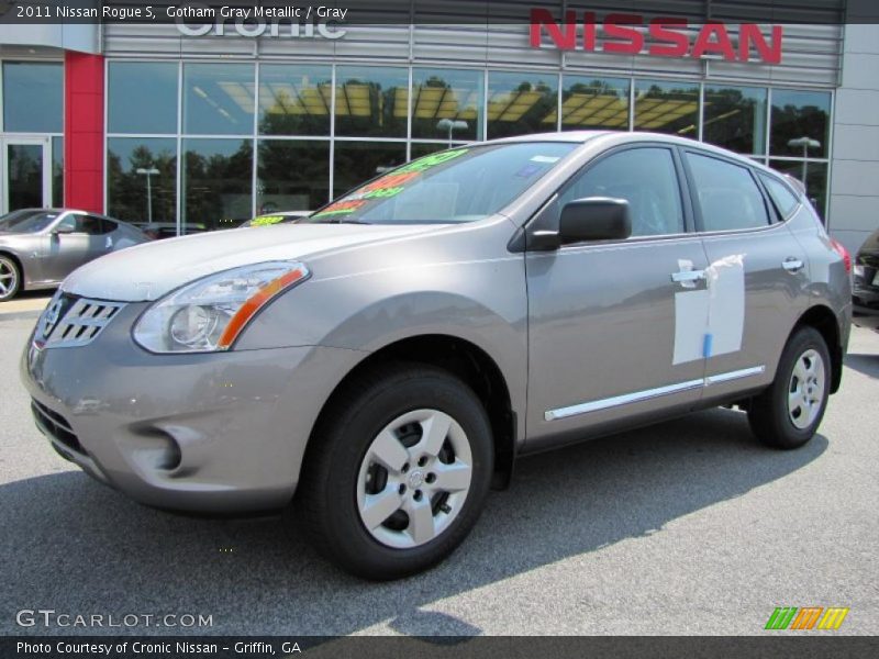 Gotham Gray Metallic / Gray 2011 Nissan Rogue S