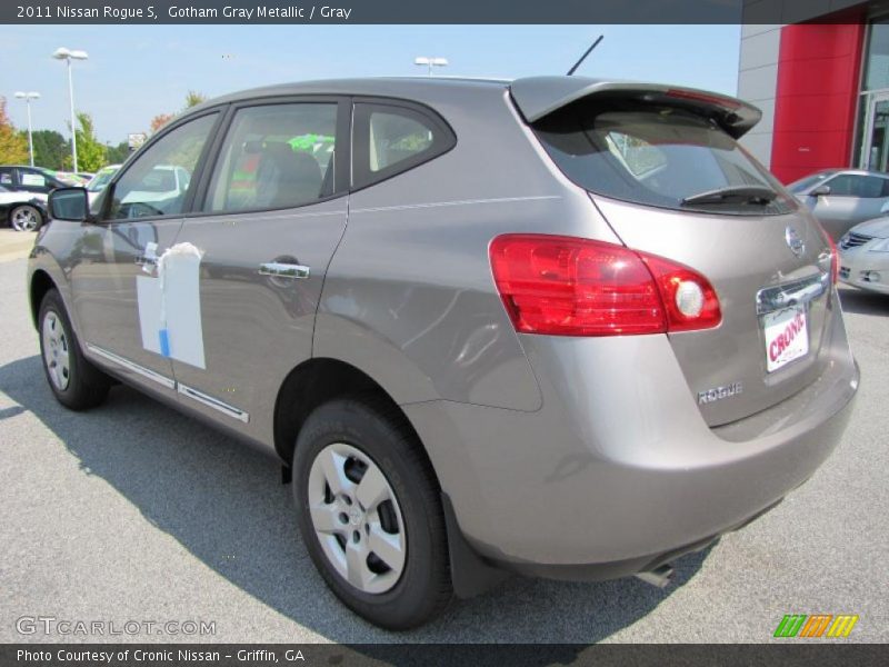 Gotham Gray Metallic / Gray 2011 Nissan Rogue S