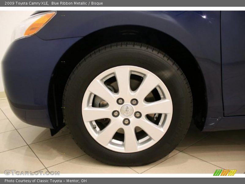 Blue Ribbon Metallic / Bisque 2009 Toyota Camry XLE