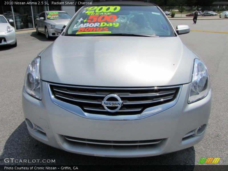 Radiant Silver / Charcoal 2010 Nissan Altima 2.5 SL