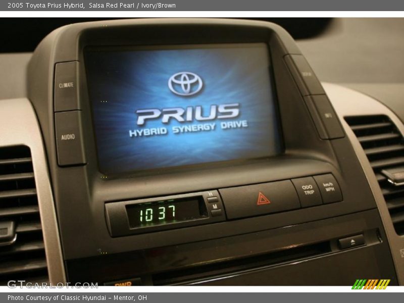 Salsa Red Pearl / Ivory/Brown 2005 Toyota Prius Hybrid
