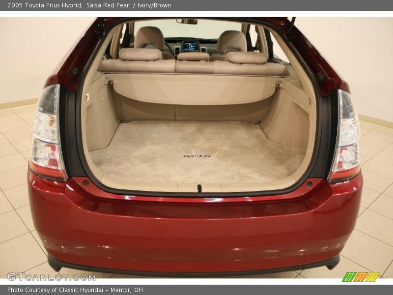 Salsa Red Pearl / Ivory/Brown 2005 Toyota Prius Hybrid