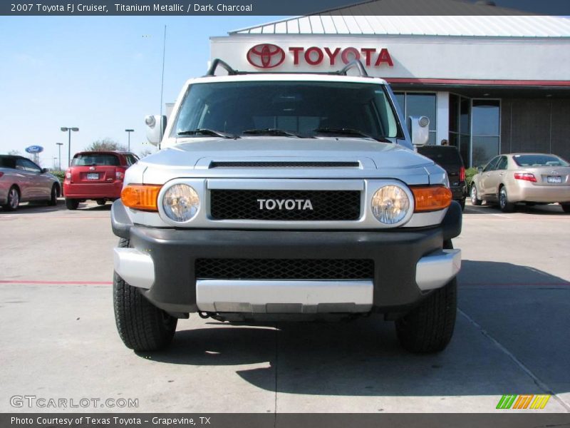 Titanium Metallic / Dark Charcoal 2007 Toyota FJ Cruiser