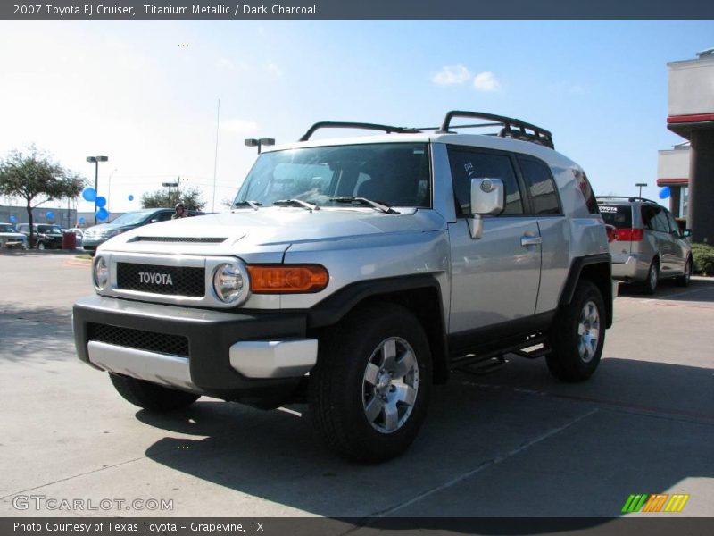 Titanium Metallic / Dark Charcoal 2007 Toyota FJ Cruiser