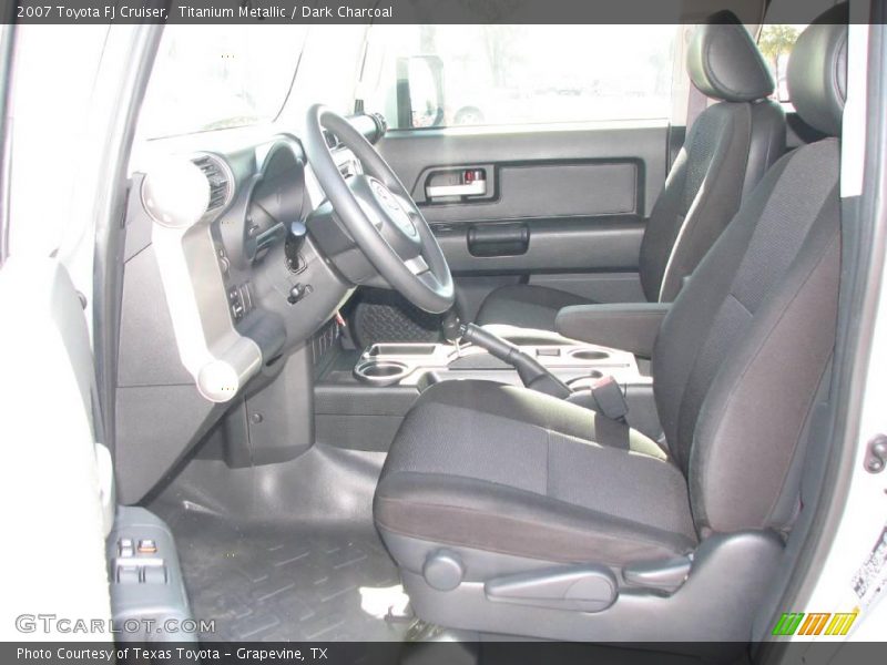 Titanium Metallic / Dark Charcoal 2007 Toyota FJ Cruiser