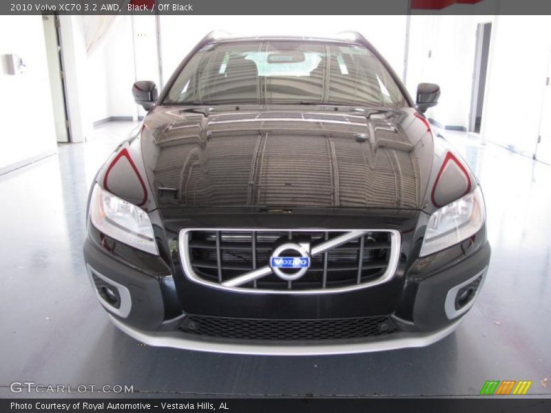 Black / Off Black 2010 Volvo XC70 3.2 AWD