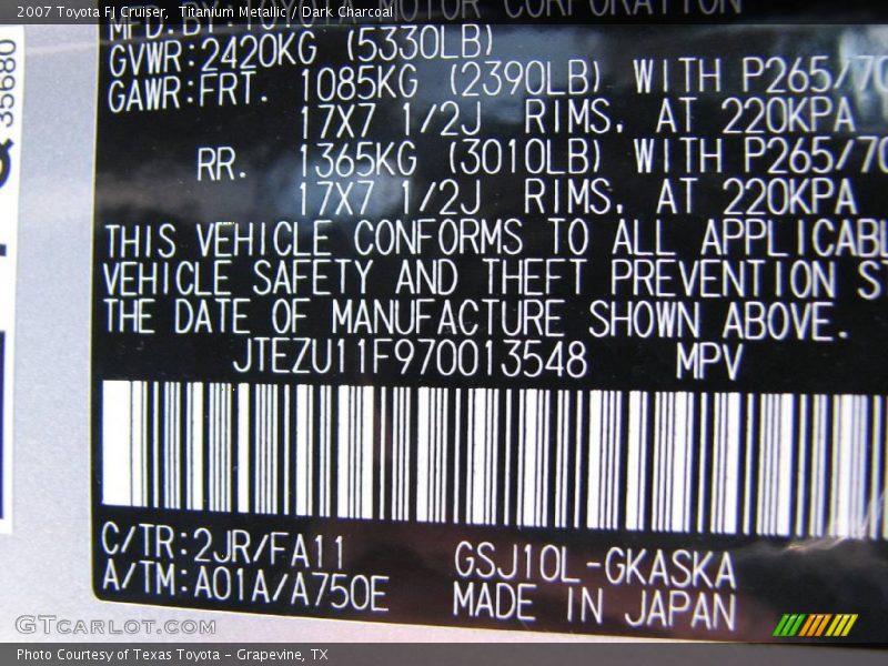 Titanium Metallic / Dark Charcoal 2007 Toyota FJ Cruiser