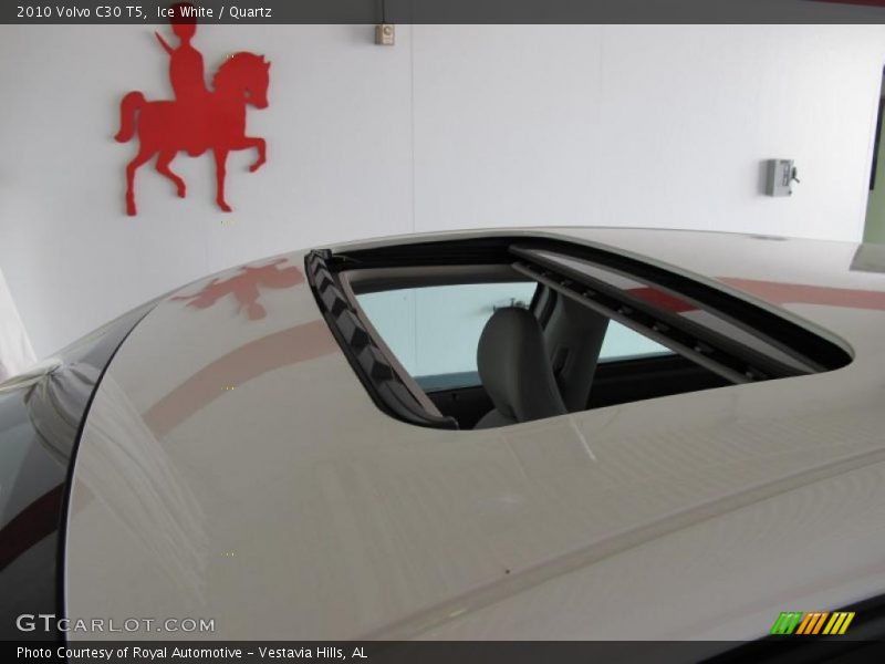 Ice White / Quartz 2010 Volvo C30 T5