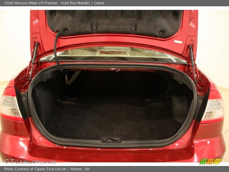 Vivid Red Metallic / Camel 2006 Mercury Milan V6 Premier