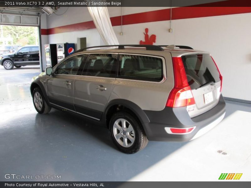Seashell Metallic / Sandstone Beige 2011 Volvo XC70 3.2 AWD