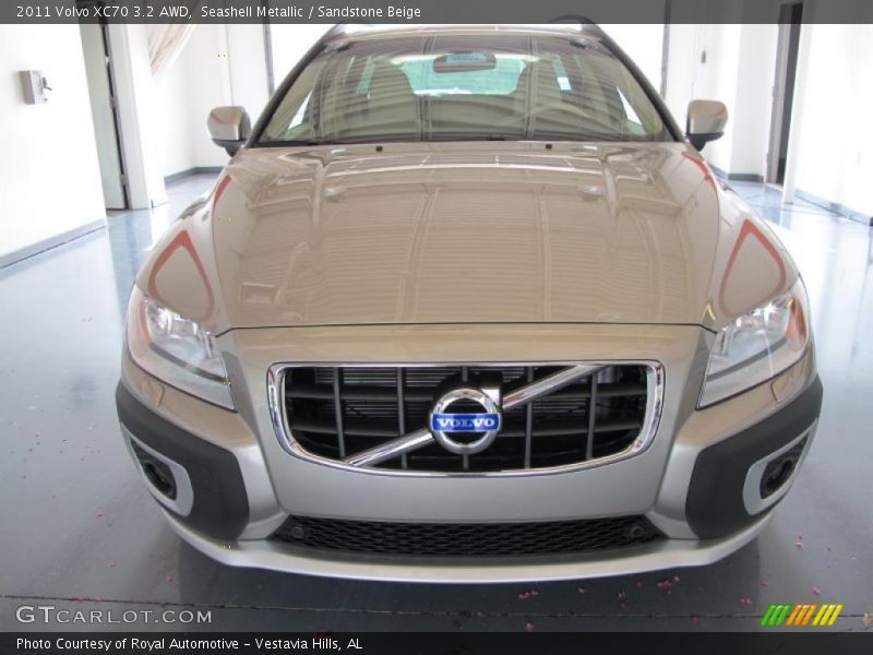 Seashell Metallic / Sandstone Beige 2011 Volvo XC70 3.2 AWD