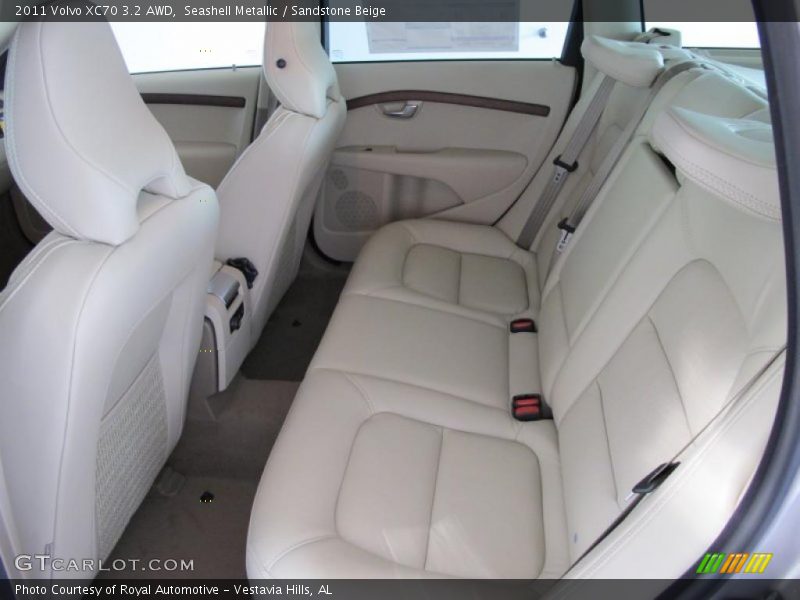 Seashell Metallic / Sandstone Beige 2011 Volvo XC70 3.2 AWD