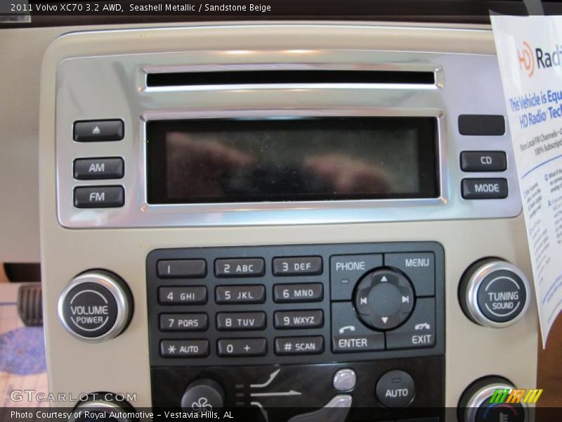 Seashell Metallic / Sandstone Beige 2011 Volvo XC70 3.2 AWD