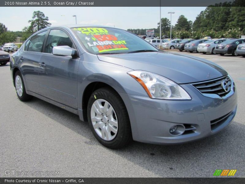 Ocean Gray / Charcoal 2010 Nissan Altima 2.5 S