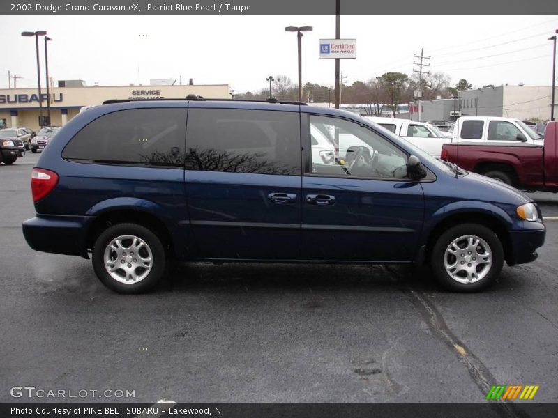 Patriot Blue Pearl / Taupe 2002 Dodge Grand Caravan eX