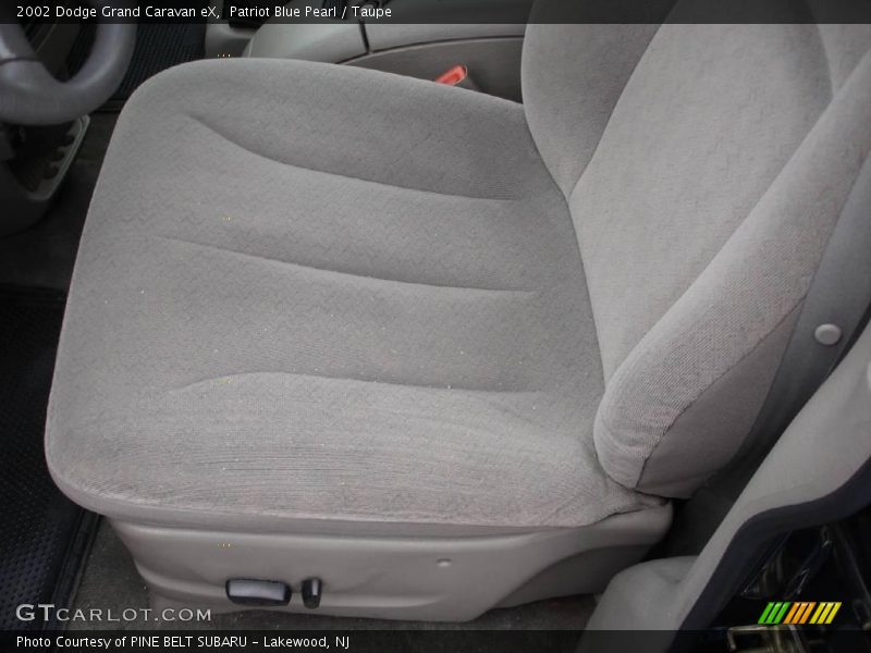 Patriot Blue Pearl / Taupe 2002 Dodge Grand Caravan eX