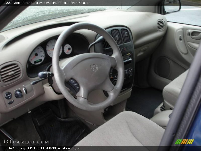 Patriot Blue Pearl / Taupe 2002 Dodge Grand Caravan eX