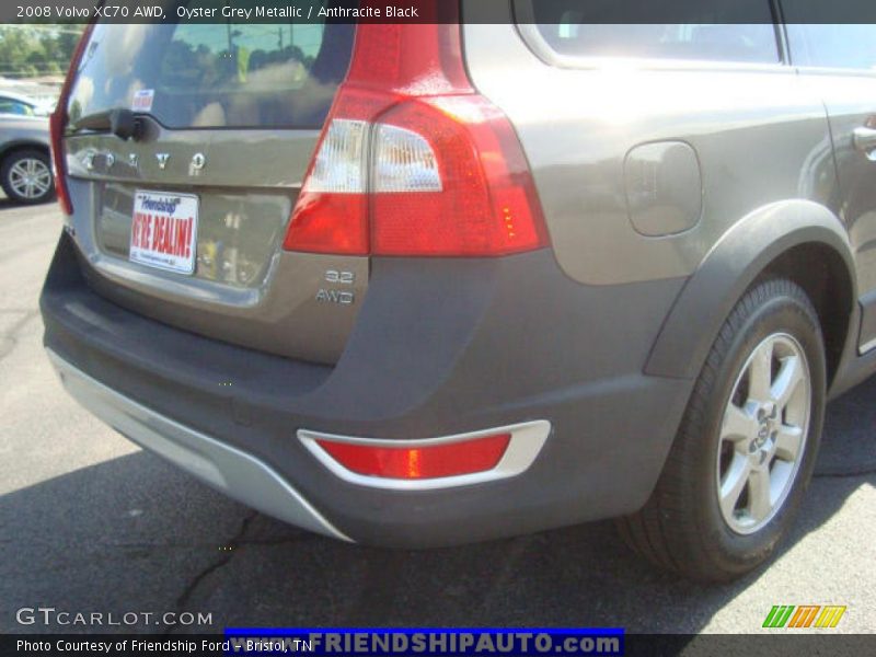 Oyster Grey Metallic / Anthracite Black 2008 Volvo XC70 AWD