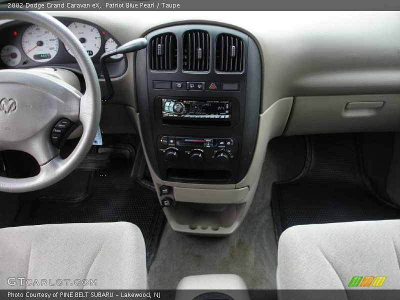 Patriot Blue Pearl / Taupe 2002 Dodge Grand Caravan eX
