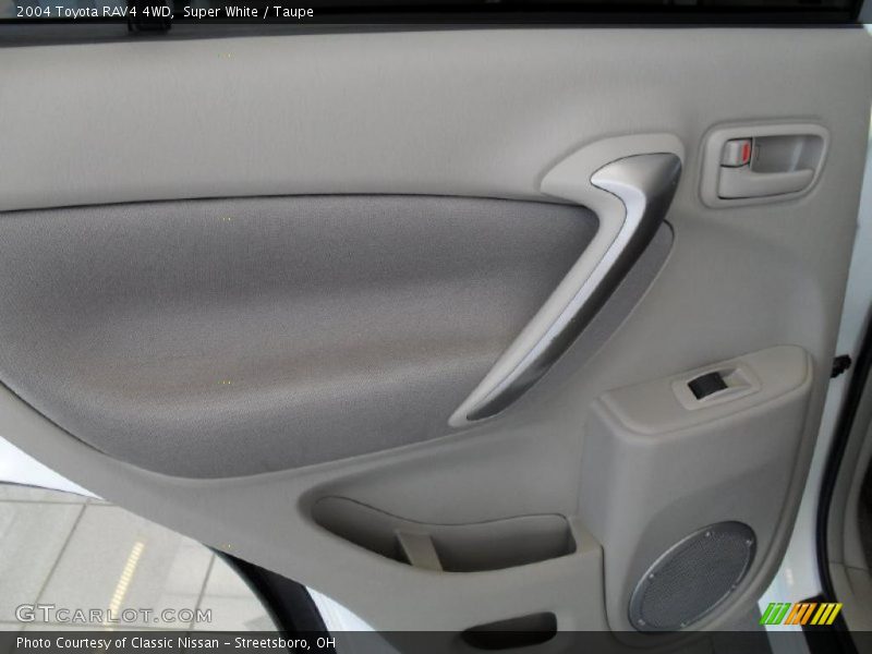 Super White / Taupe 2004 Toyota RAV4 4WD