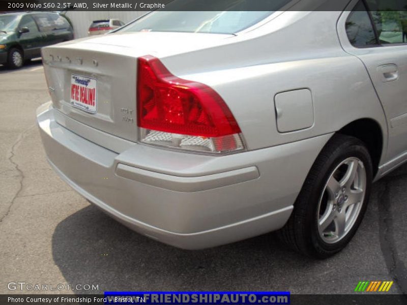 Silver Metallic / Graphite 2009 Volvo S60 2.5T AWD