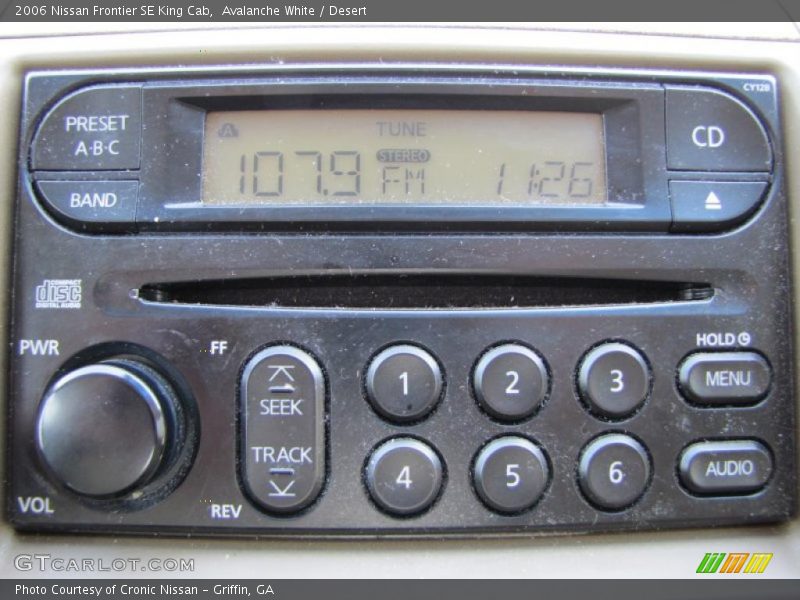 Avalanche White / Desert 2006 Nissan Frontier SE King Cab