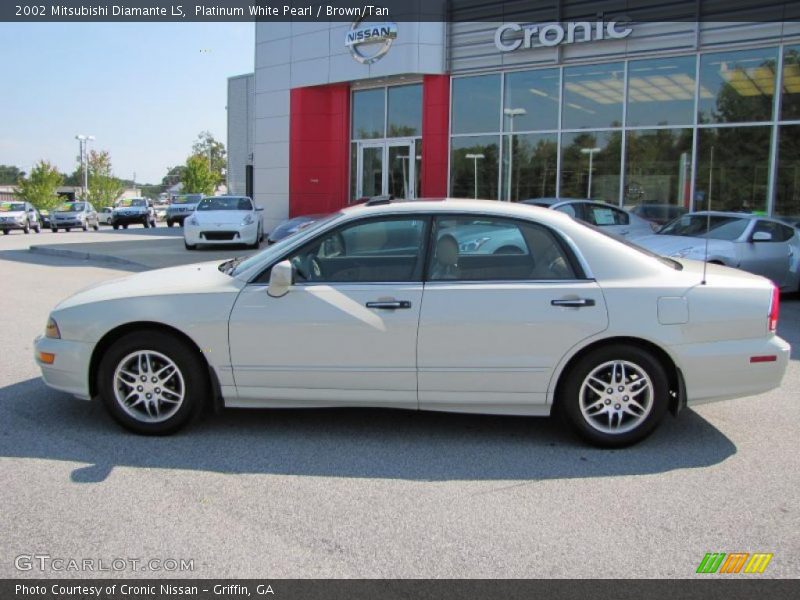 Platinum White Pearl / Brown/Tan 2002 Mitsubishi Diamante LS