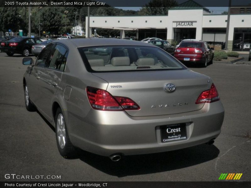 Desert Sand Mica / Light Gray 2005 Toyota Avalon XL