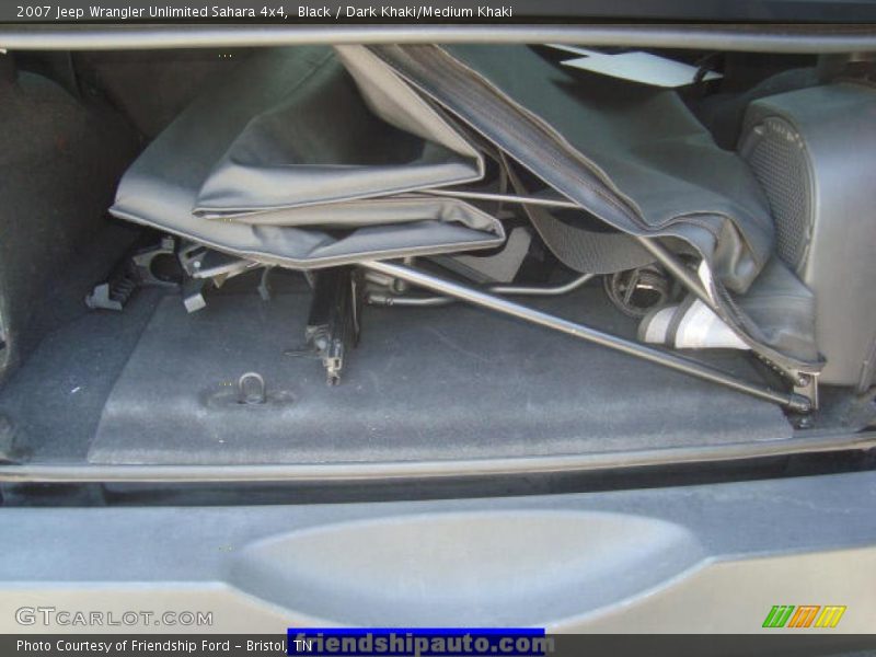 Black / Dark Khaki/Medium Khaki 2007 Jeep Wrangler Unlimited Sahara 4x4