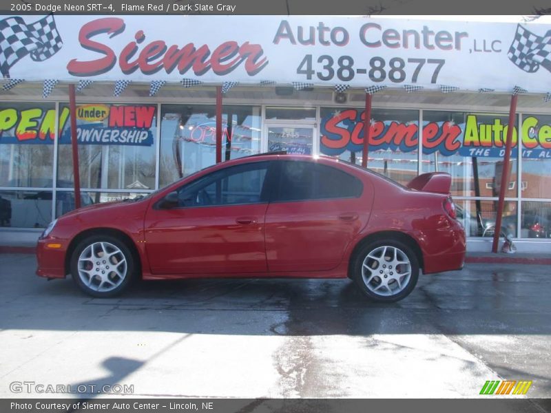 Flame Red / Dark Slate Gray 2005 Dodge Neon SRT-4