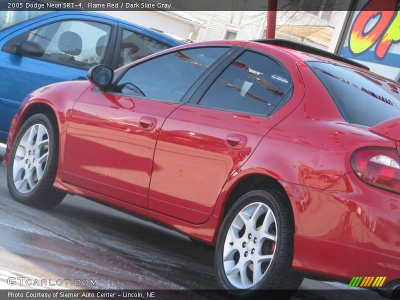 Flame Red / Dark Slate Gray 2005 Dodge Neon SRT-4